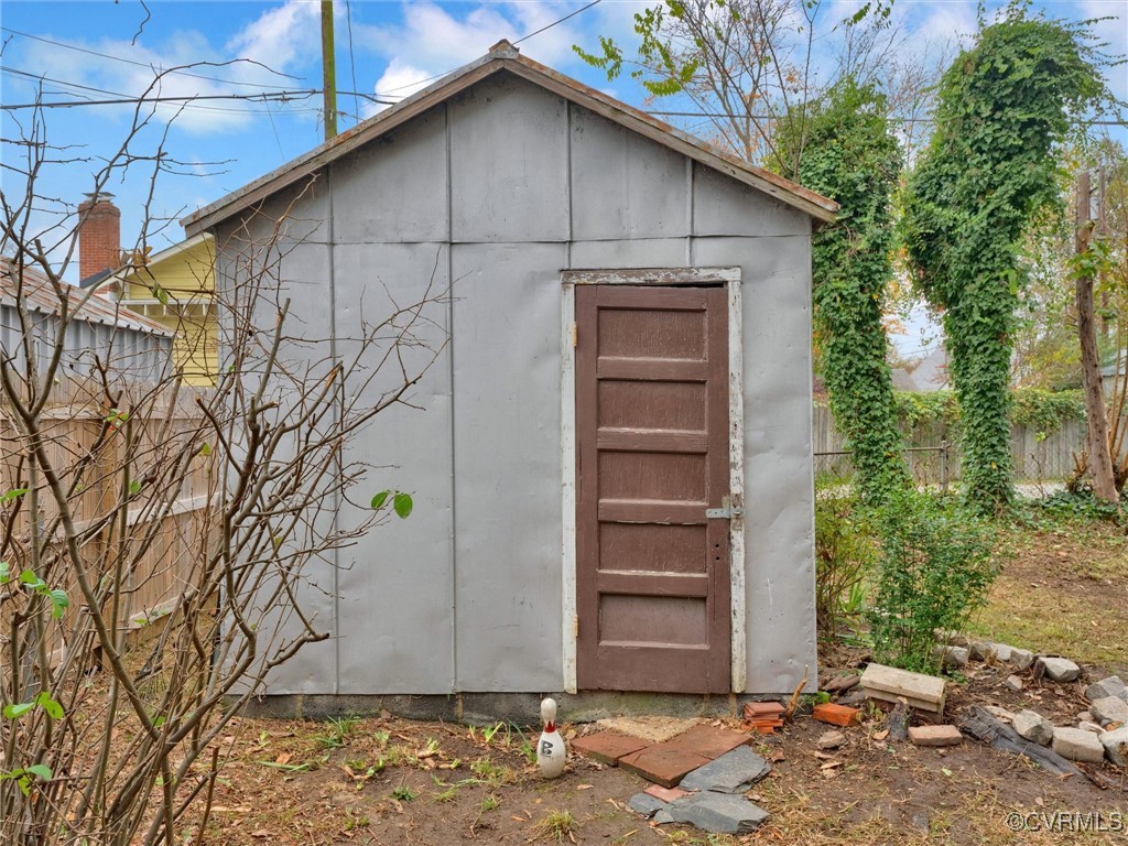 4402 Brook Road Richmond, VA 23227 - Photo 36 of 40 View of outdoor structure