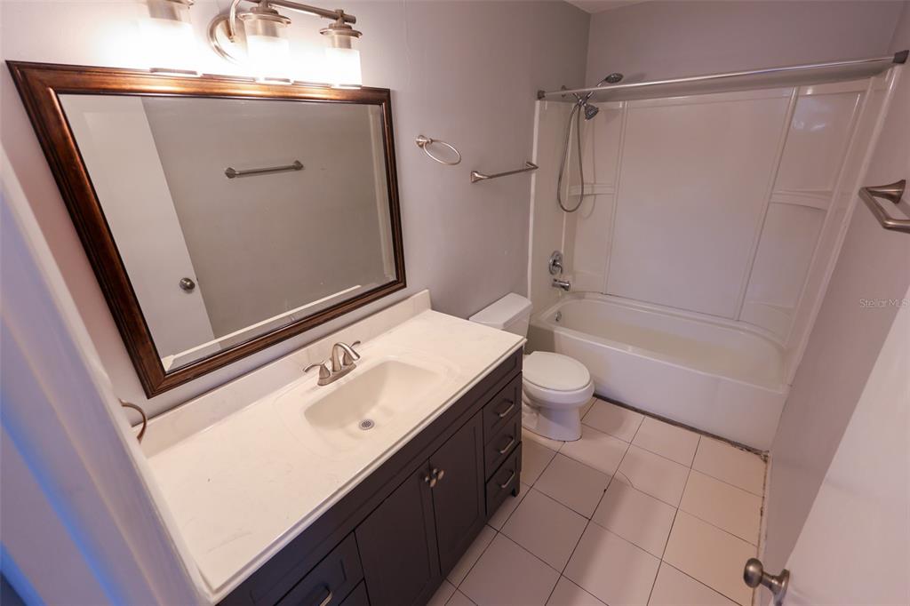 1423 Maple Street Southwest Largo, FL 33770 - Photo 19 of 24 Gallery Image 19
