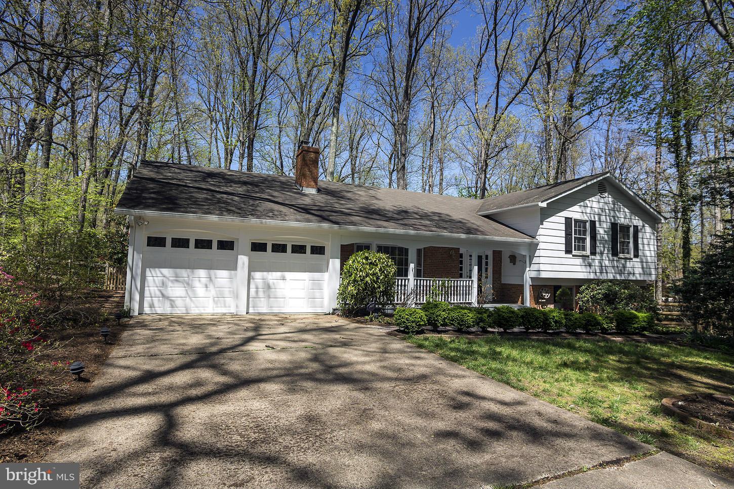 12200 Hounds Lane Reston, VA 20191 - Photo 1 of 13 Exterior (Front)