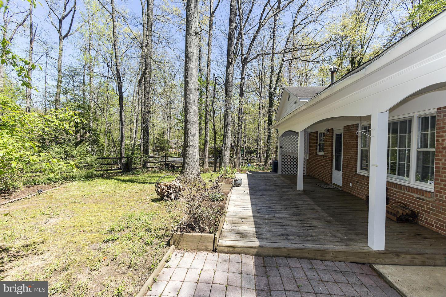 12200 Hounds Lane Reston, VA 20191 - Photo 13 of 13 Exterior (Rear)