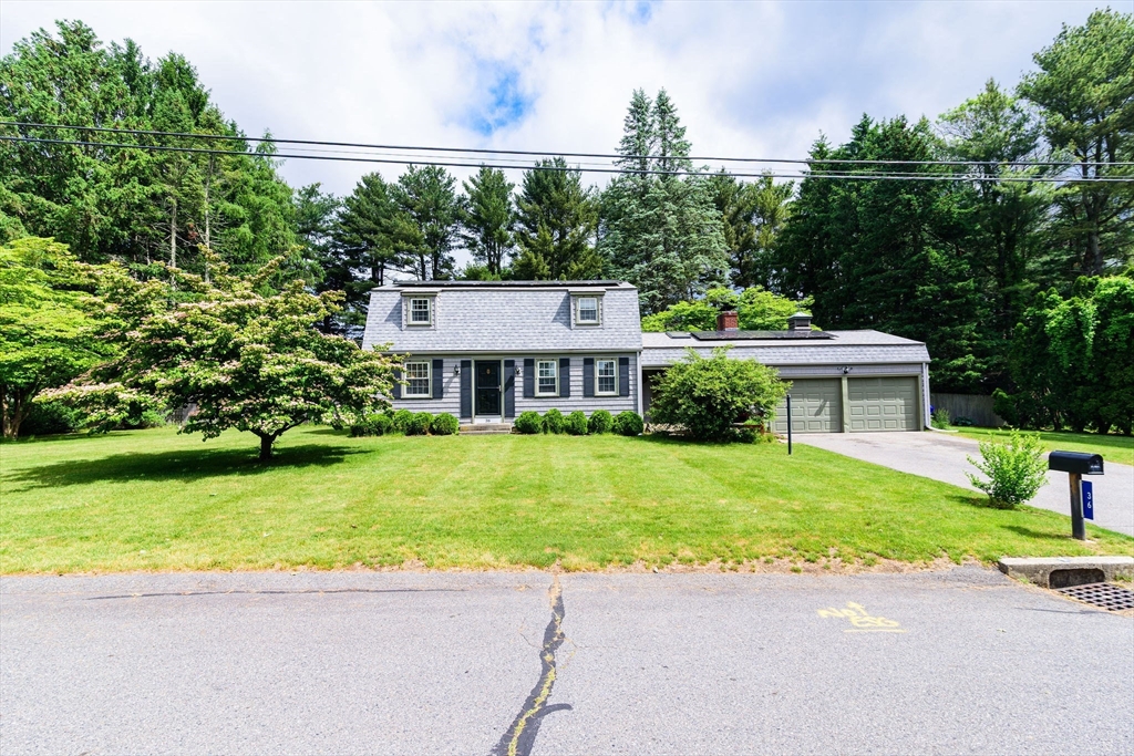 36 Cynthia Road Seekonk, MA 02771 - Photo 1 of 41