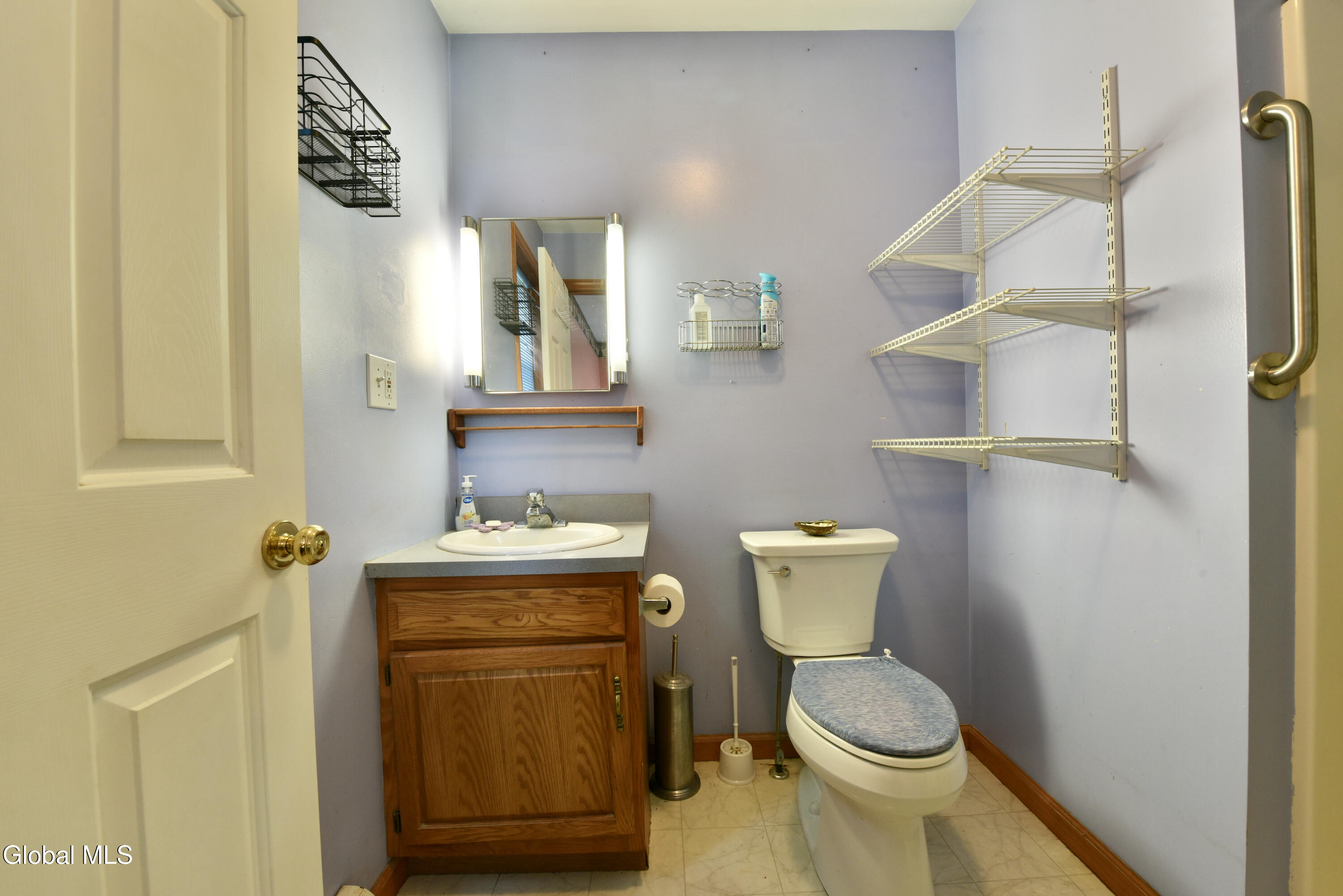 1252 Midline Road Amsterdam, NY 12010 - Photo 19 of 31 27