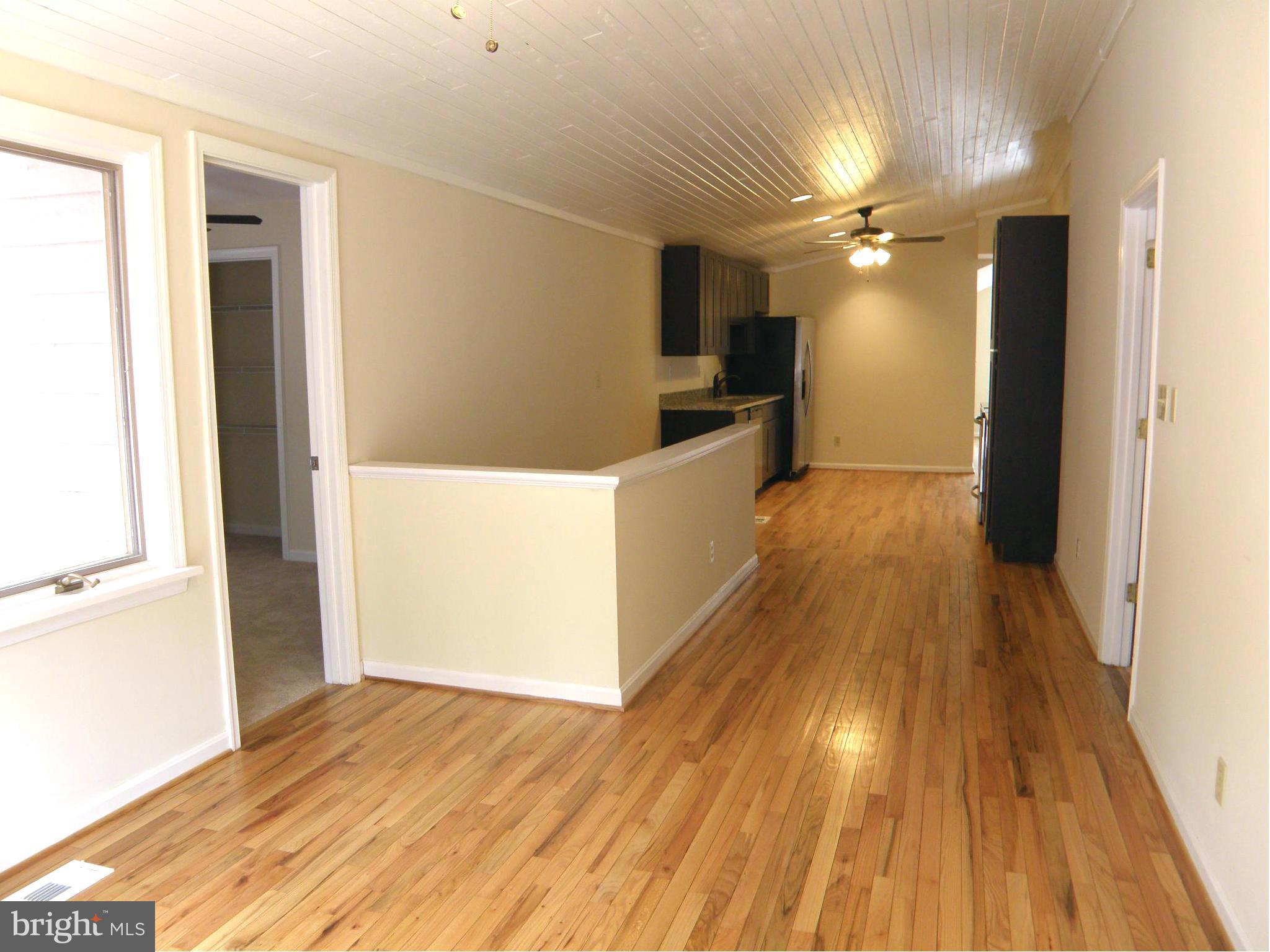 786 Snodgrass Road Crownsville, MD 21032 - Photo 12 of 29 Kitchen