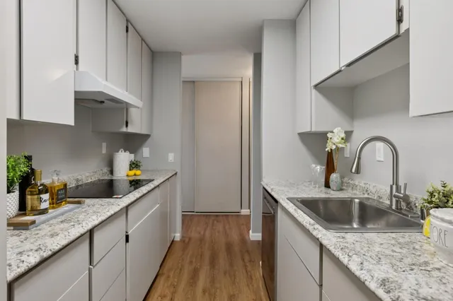 $599,000 | 340 Vallejo Drive, Unit 50, Millbrae, CA 94030