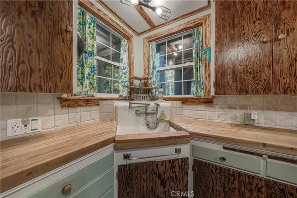 $179,000 | 16179 Madrone Boulevard, Middletown, CA 95461