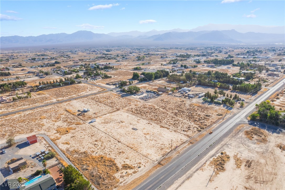 2330 East Gamebird Road Pahrump, NV 89048 - Photo 10 of 16 Gallery Image 10