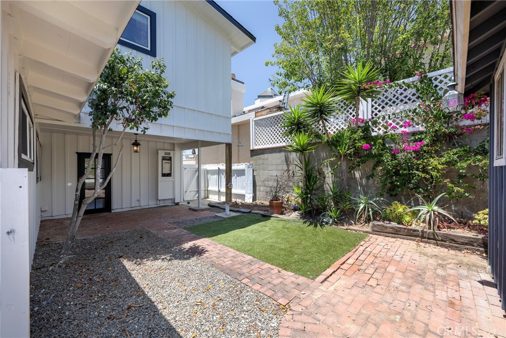 1547 Neptune Avenue Encinitas, CA 92024 - Photo 29 of 71