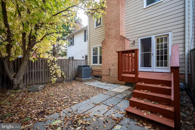 $755,000 | 11103 Candlelight Lane, Potomac, MD 20854