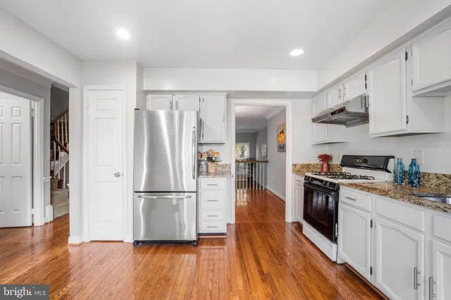 $755,000 | 11103 Candlelight Lane, Potomac, MD 20854