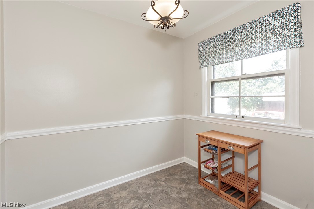 4173 Bushnell Road University Heights, OH 44118 - Photo 14 of 35 Gallery Image 14