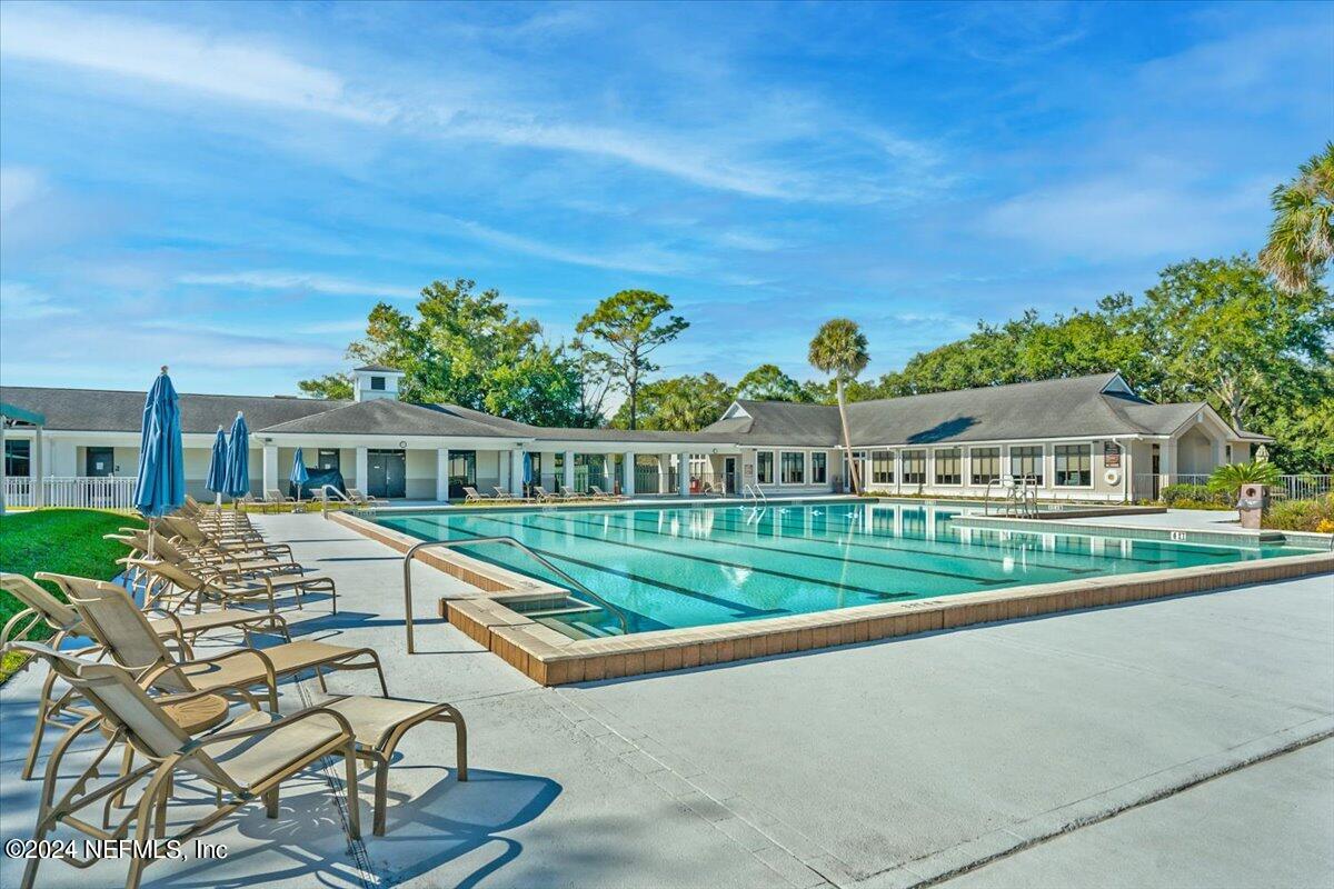 8482 Stables Road Jacksonville, FL 32256 - Photo 54 of 58 49-deerwood amenities (5)