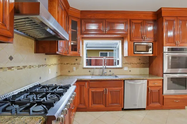 $8,300 | 659 Upton Street, Redwood City, CA 94061