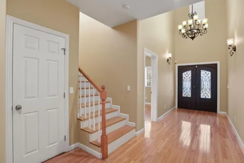 $8,300 | 659 Upton Street, Redwood City, CA 94061