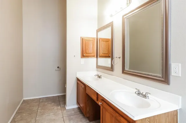 $2,195 | 1229 Spring Water Drive, Lancaster, TX 75134