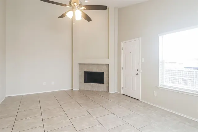 $2,195 | 1229 Spring Water Drive, Lancaster, TX 75134