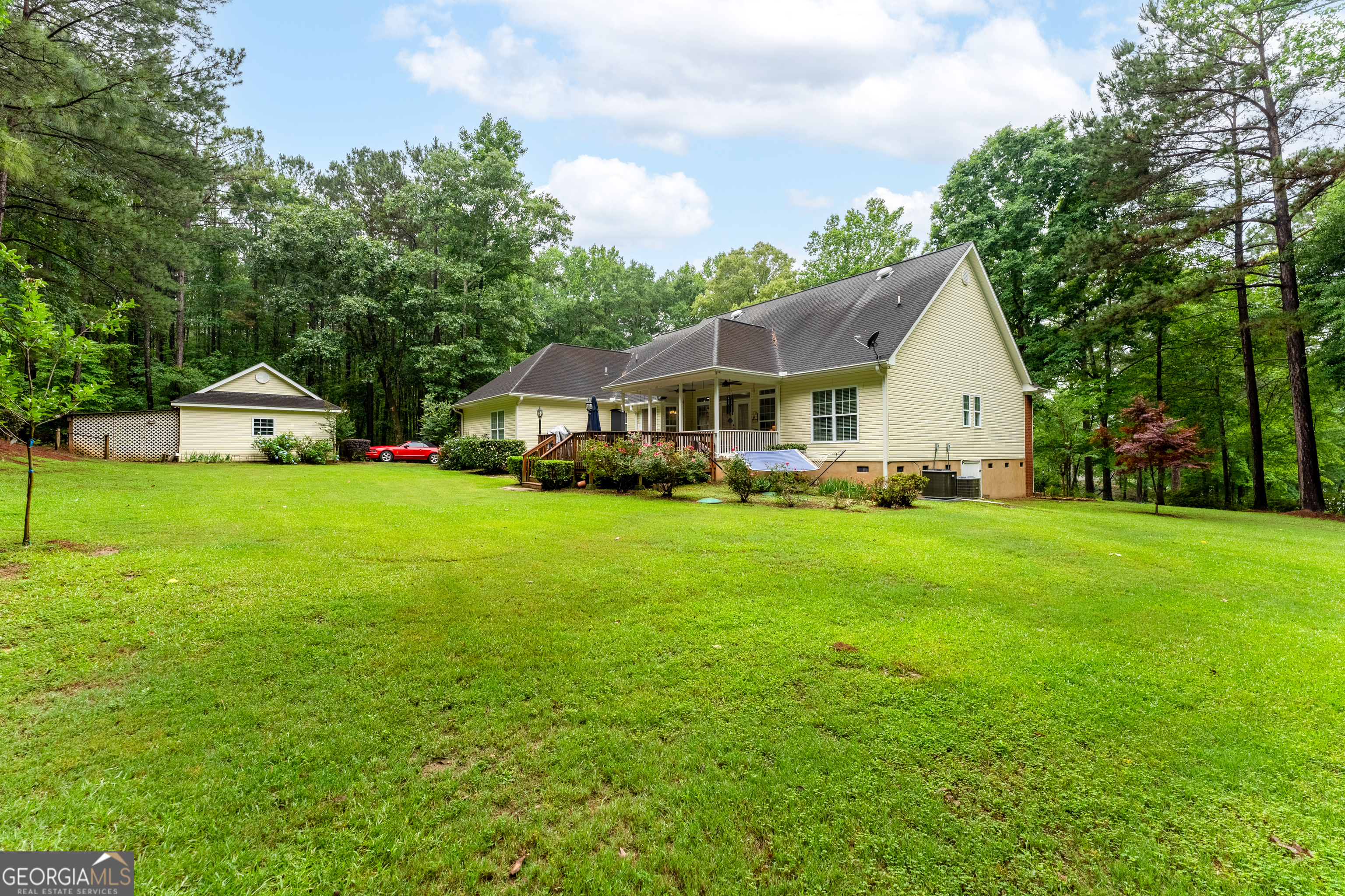 140 Honeysuckle Road Northwest Milledgeville, GA 31061 - Photo 12 of 42