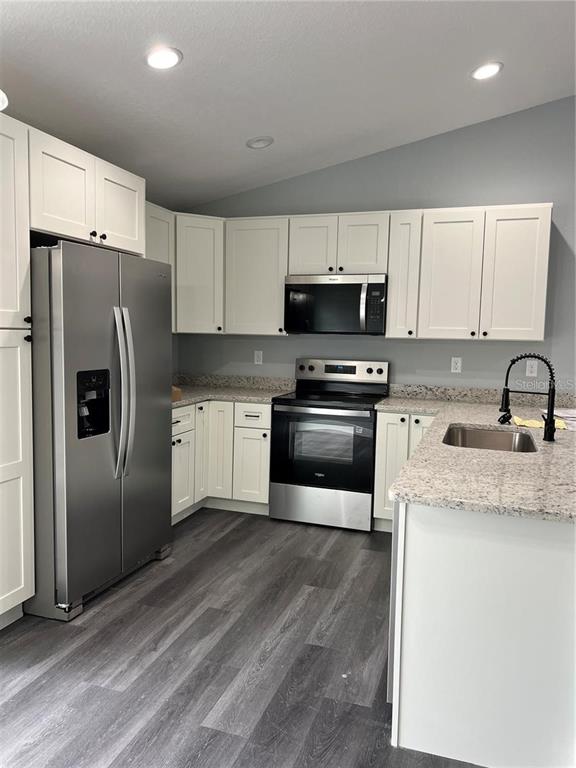 11891 Southeast 70th Avenue Road Belleview, FL 34420 - Photo 4 of 14