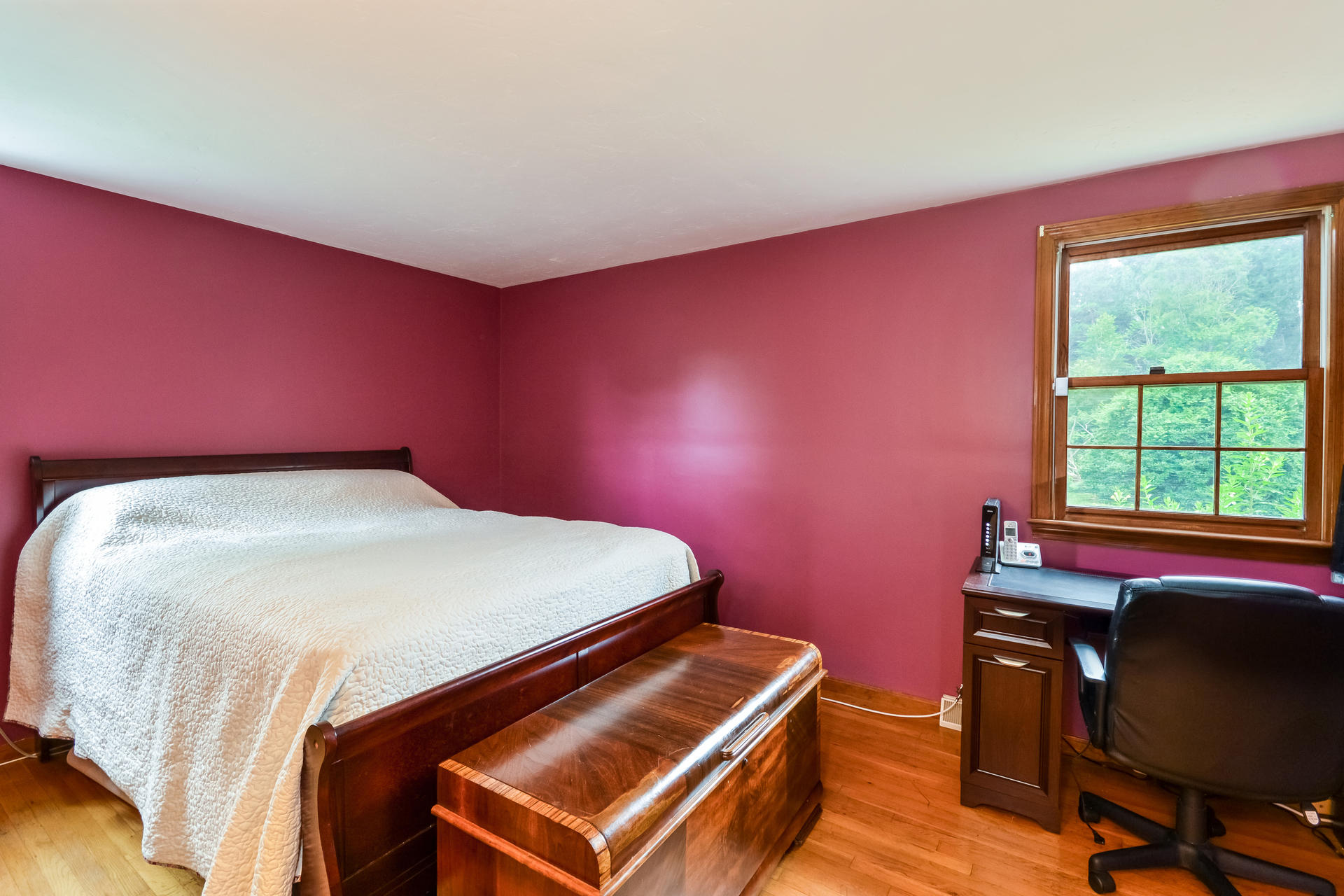 17 Piccadilly Road Sandwich, MA 02563 - Photo 14 of 31 013-photo-master-bedroom-6155424
