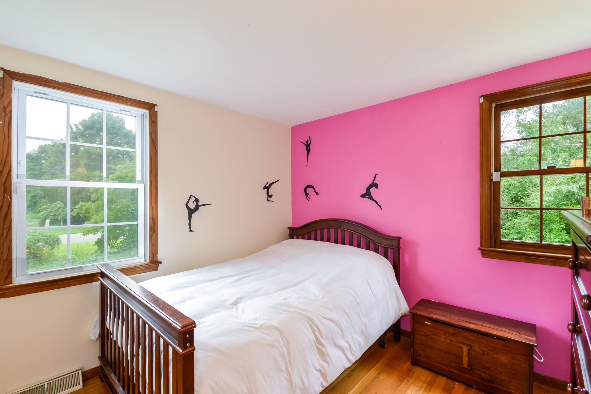 17 Piccadilly Road Sandwich, MA 02563 - Photo 17 of 31 016-photo-bedroom-6155425