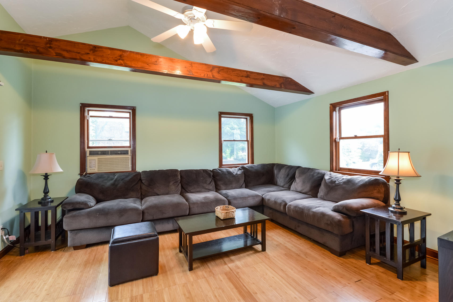 17 Piccadilly Road Sandwich, MA 02563 - Photo 8 of 31 007-photo-great-room-6155415