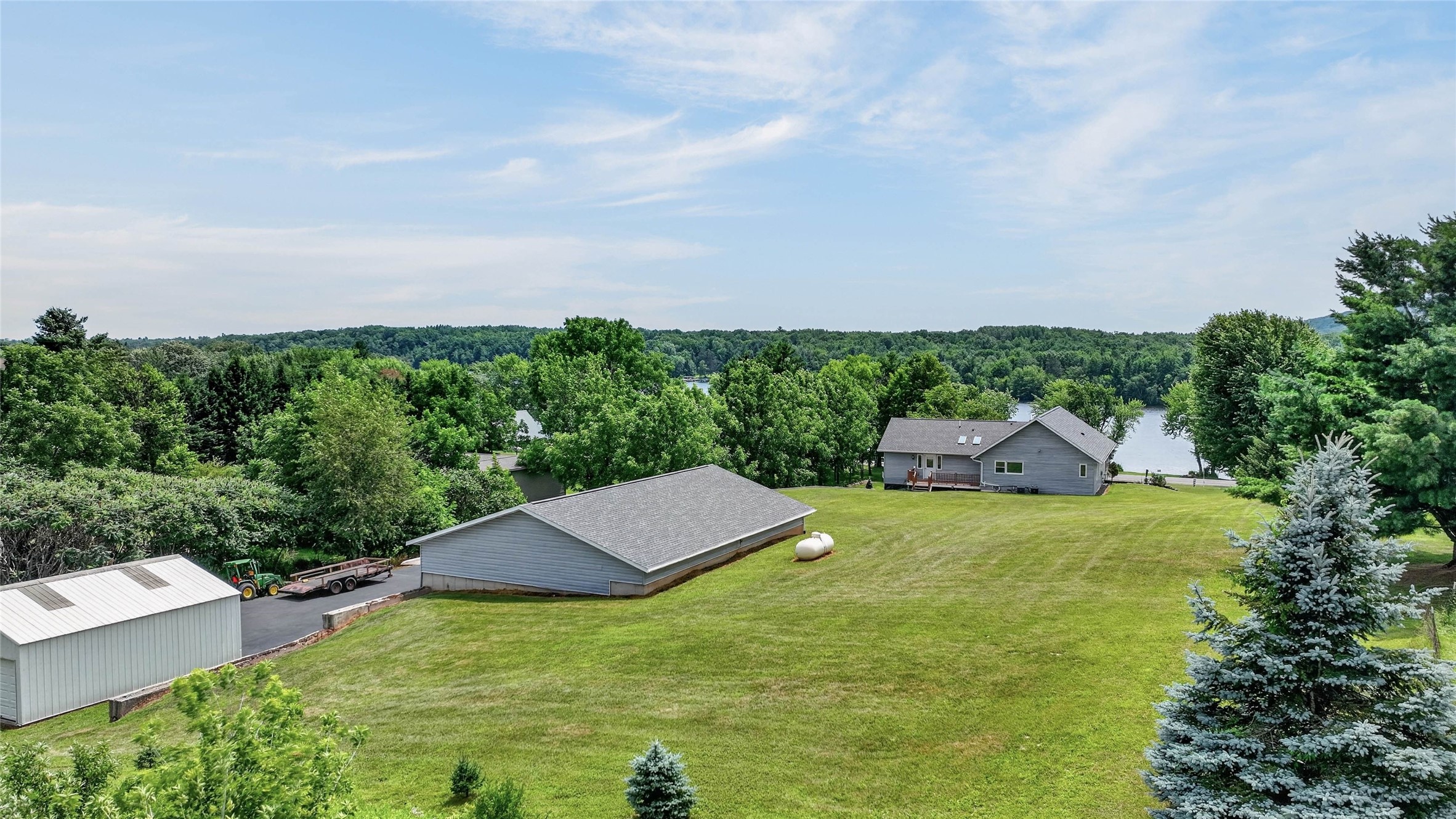 W9502 County Rd D Holcombe, WI 54745 - Photo 4 of 41 Gallery Image 4