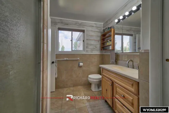 $565,000 | 854 Highway 20, Basin, WY 82410