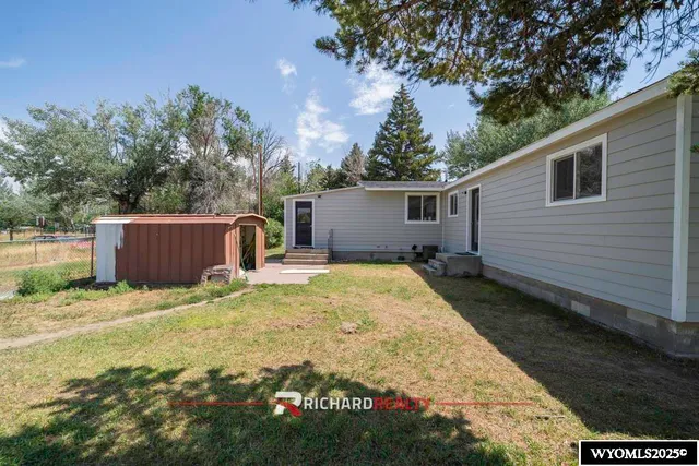 $565,000 | 854 Highway 20, Basin, WY 82410