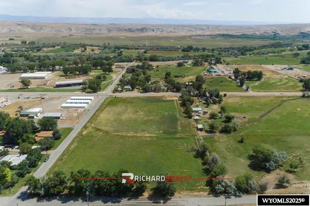 $565,000 | 854 Highway 20, Basin, WY 82410