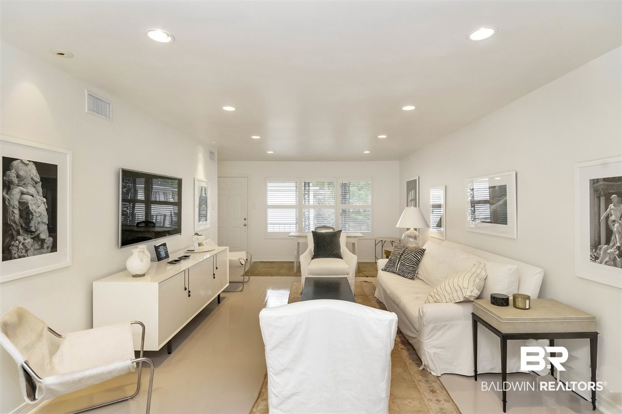 Old Shell Road, Unit E22 Mobile, AL 36608 - Photo 4 of 21