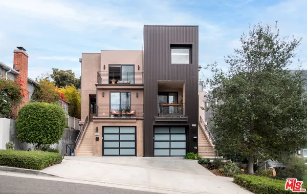 $1,595,000 | 1882 Lucretia Avenue, Los Angeles, CA 90026