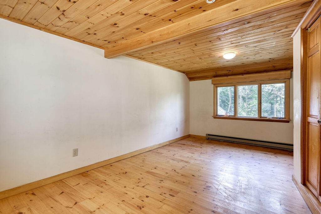 263 Eggemoggin Road Deer Isle, ME 04650 - Photo 14 of 59 LaRoccaLane-21