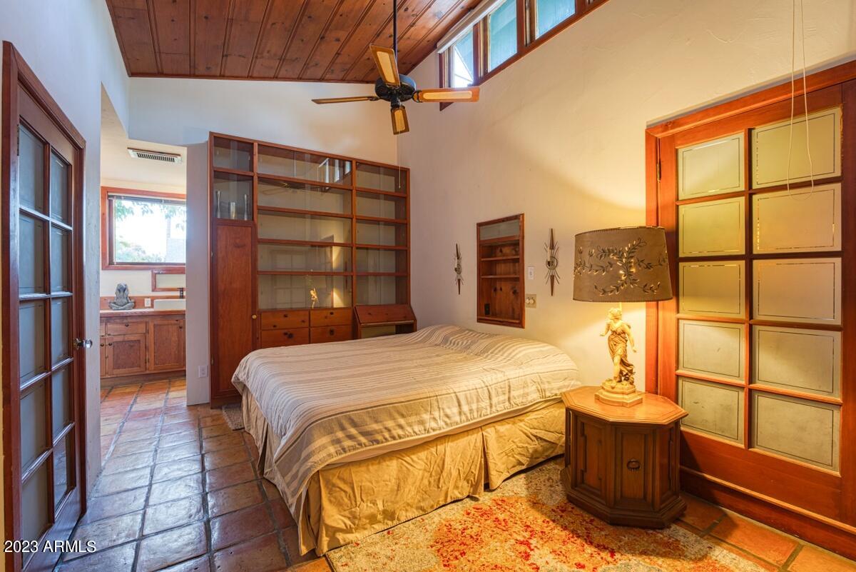 1548 East Cheery Lynn Road Phoenix, AZ 85014 - Photo 15 of 52 RwUbznjDQgWUfGAvTMkP_88075-088_30