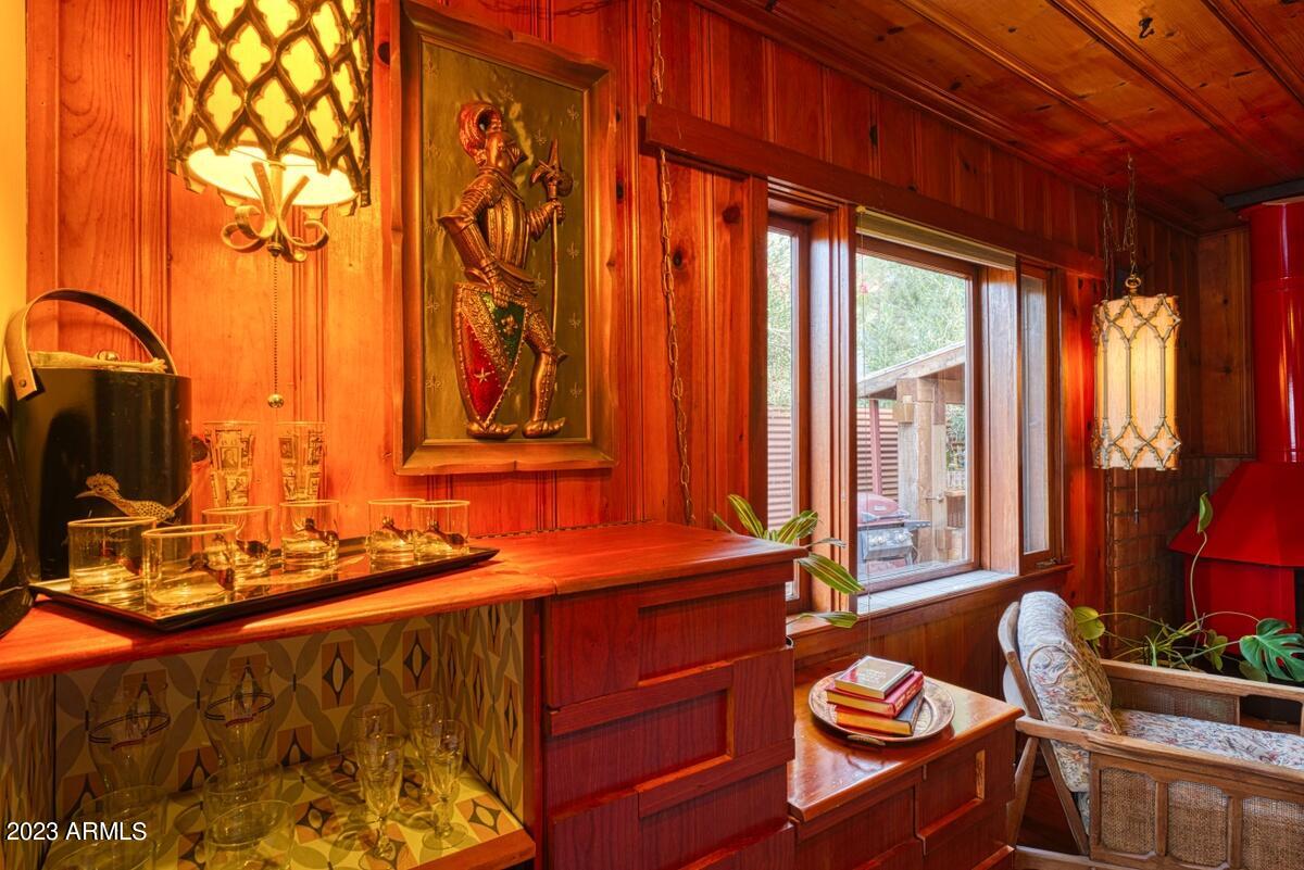1548 East Cheery Lynn Road Phoenix, AZ 85014 - Photo 25 of 52 mGEaw8mtRuVFAOpqM8cj_88075-055_19