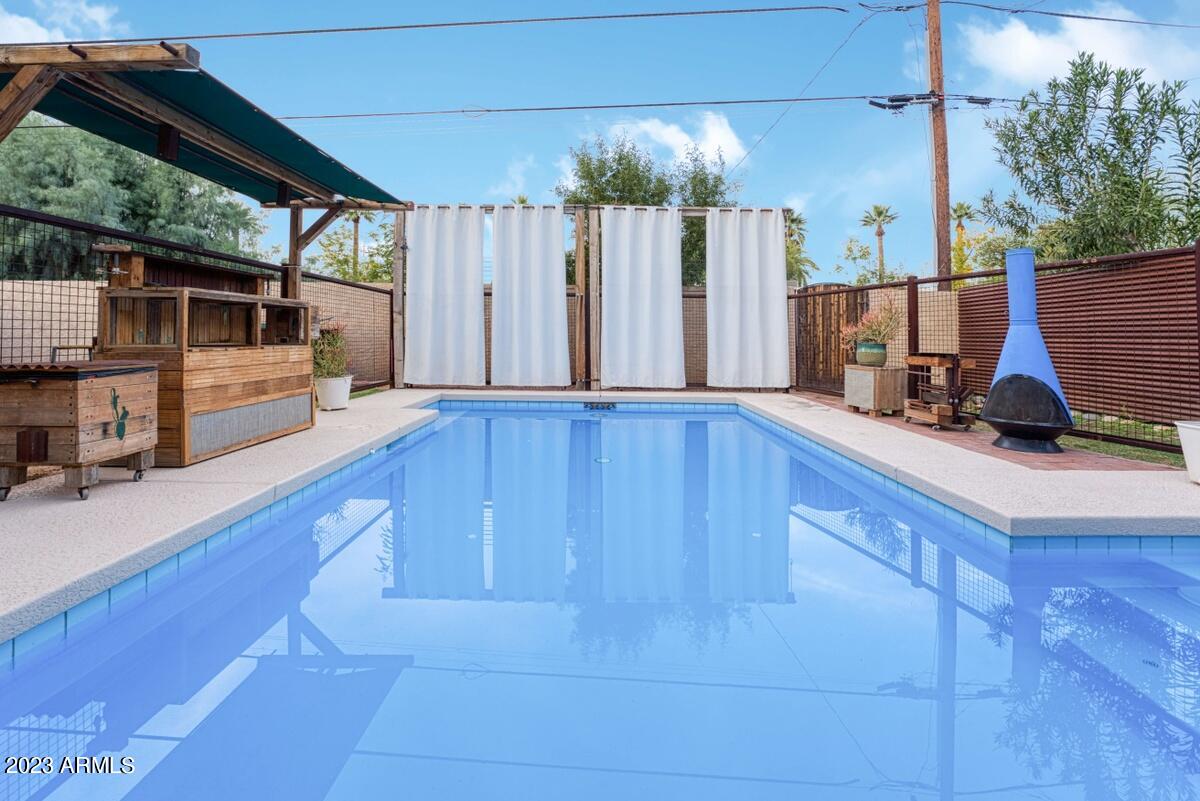 1548 East Cheery Lynn Road Phoenix, AZ 85014 - Photo 29 of 52 smurBfS1SCmsFsE5wElS_88075-116_39