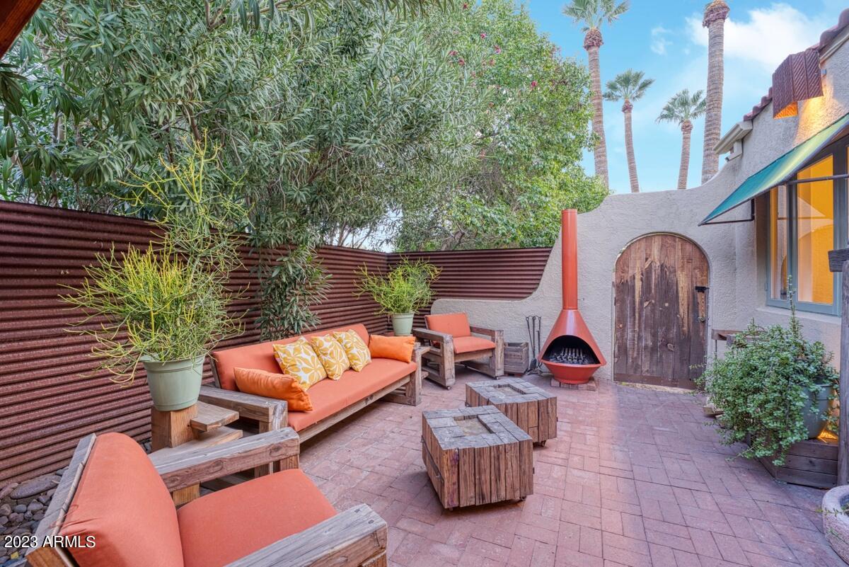 1548 East Cheery Lynn Road Phoenix, AZ 85014 - Photo 34 of 52 0uXecWcTOGwNGCARLW0v_88075-133_45