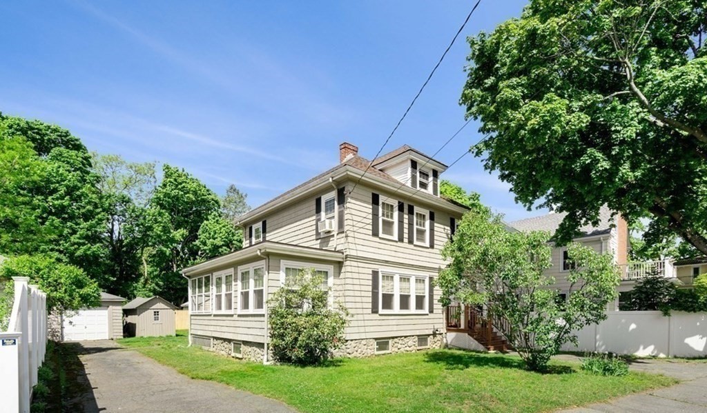 4 Mystic Road Marblehead, MA 01945 - Photo 2 of 15