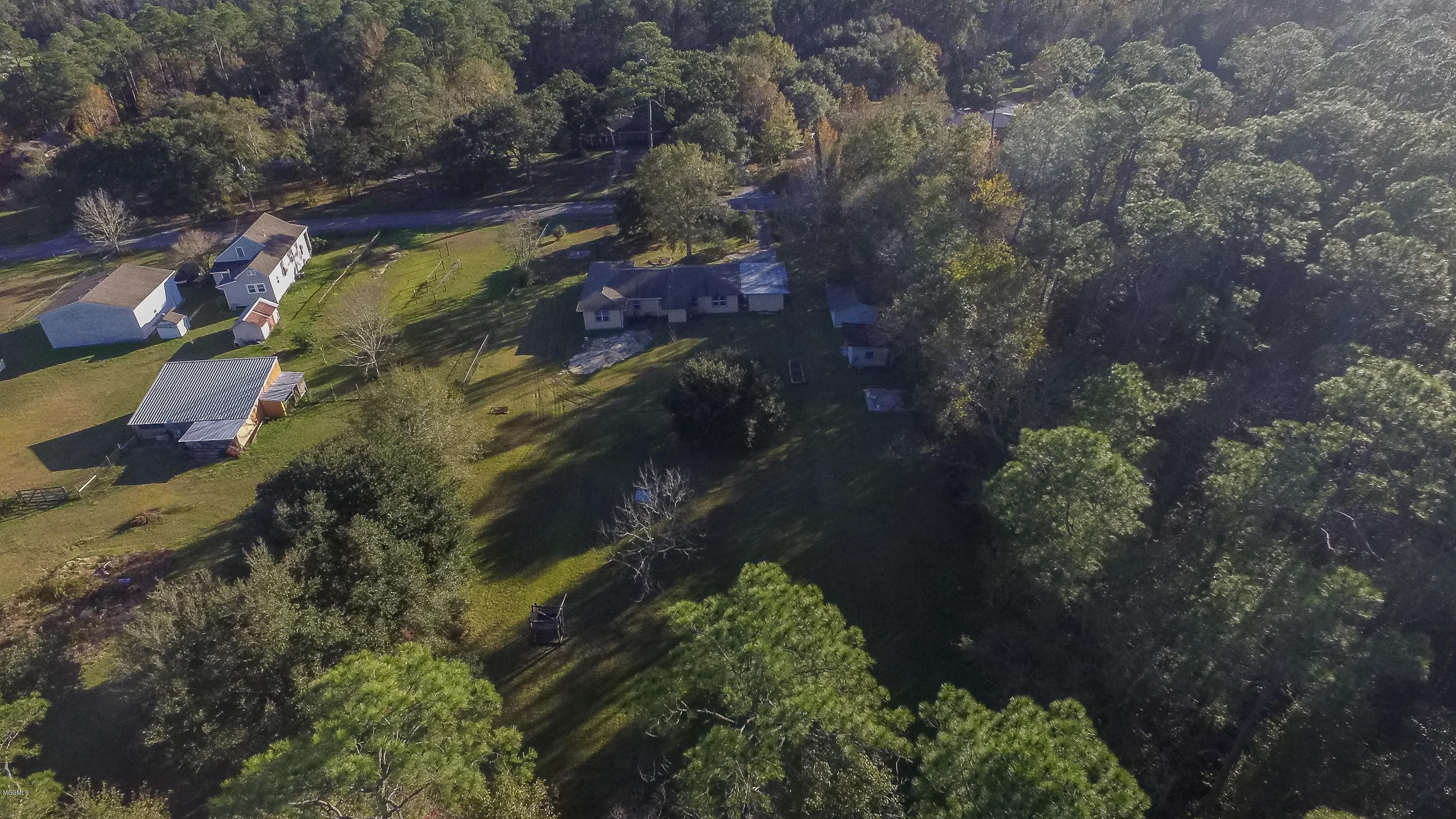22292 Pineville Road Pass Christian, MS 39571 - Photo 22 of 24 12816-502-2