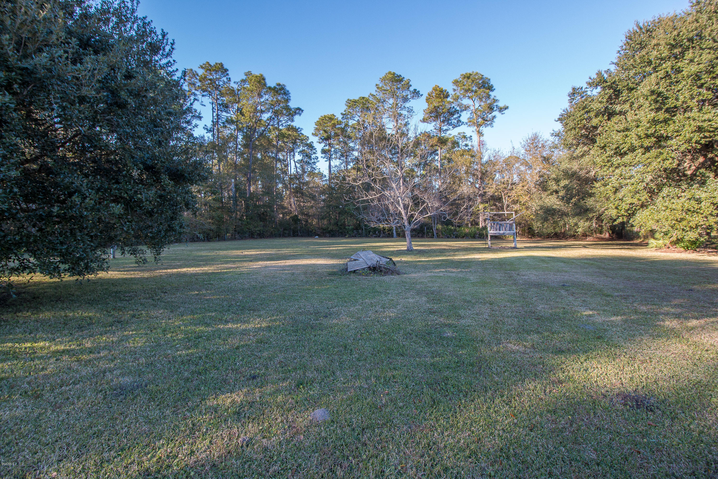 22292 Pineville Road Pass Christian, MS 39571 - Photo 5 of 24 12816-502