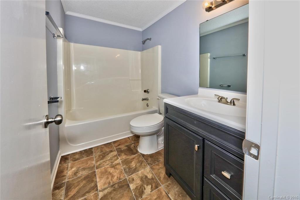 1803 Running Brook Road Charlotte, NC 28214 - Photo 13 of 15 Gallery Image 13