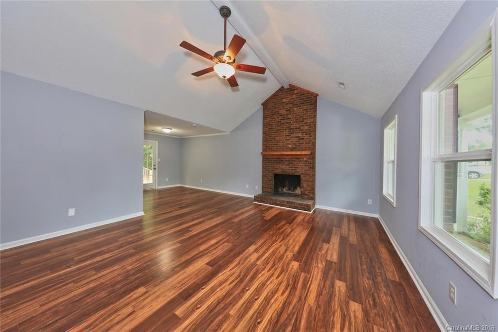 1803 Running Brook Road Charlotte, NC 28214 - Photo 3 of 15 Gallery Image 3