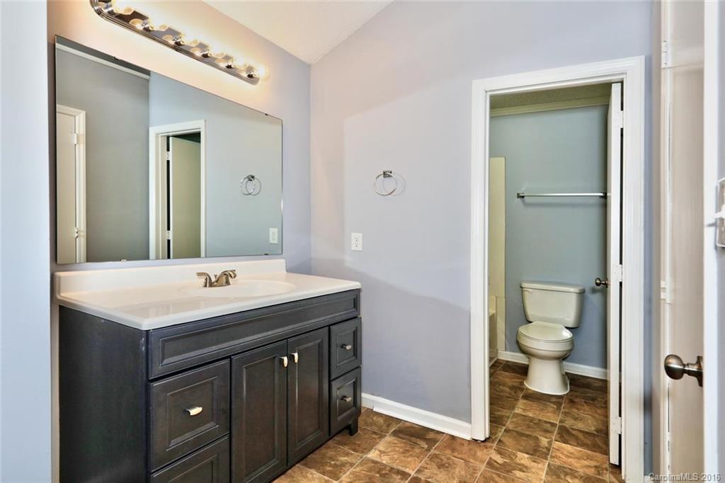 1803 Running Brook Road Charlotte, NC 28214 - Photo 10 of 15 Gallery Image 10