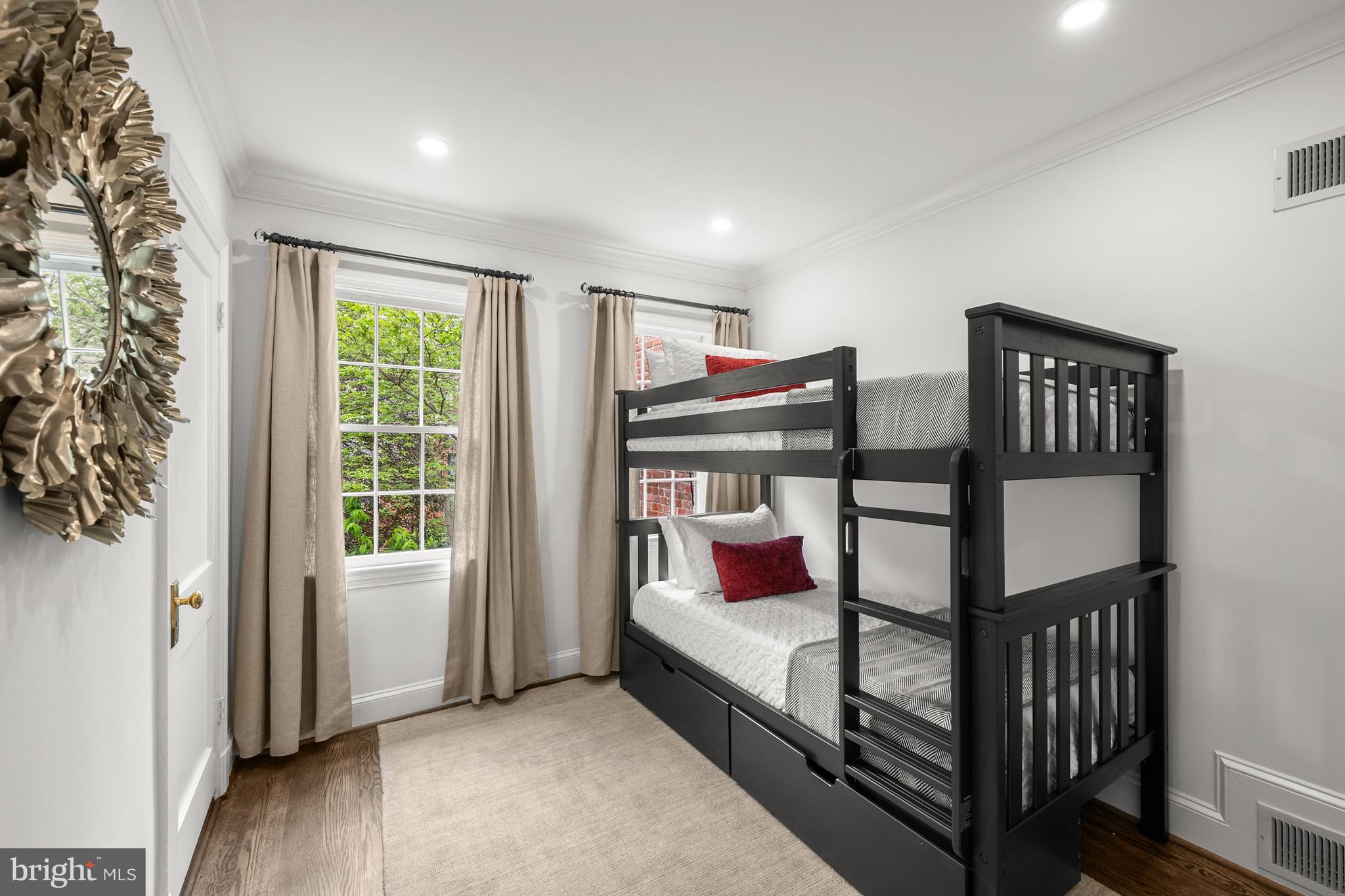 2719 O Street Northwest Washington, DC 20007 - Photo 23 of 32