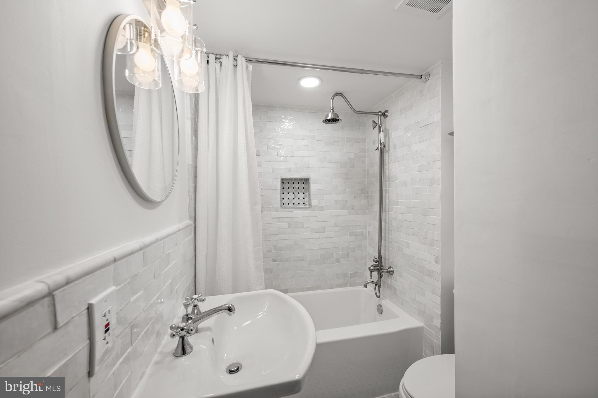 2719 O Street Northwest Washington, DC 20007 - Photo 28 of 32