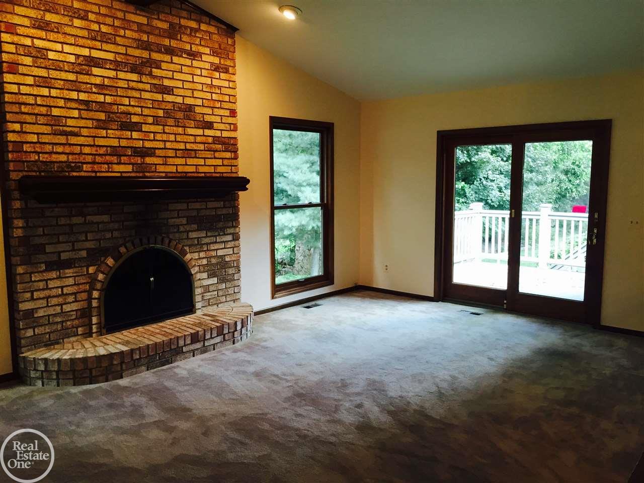 404 Lake Forest Road Rochester Hills, MI 48309 - Photo 14 of 21