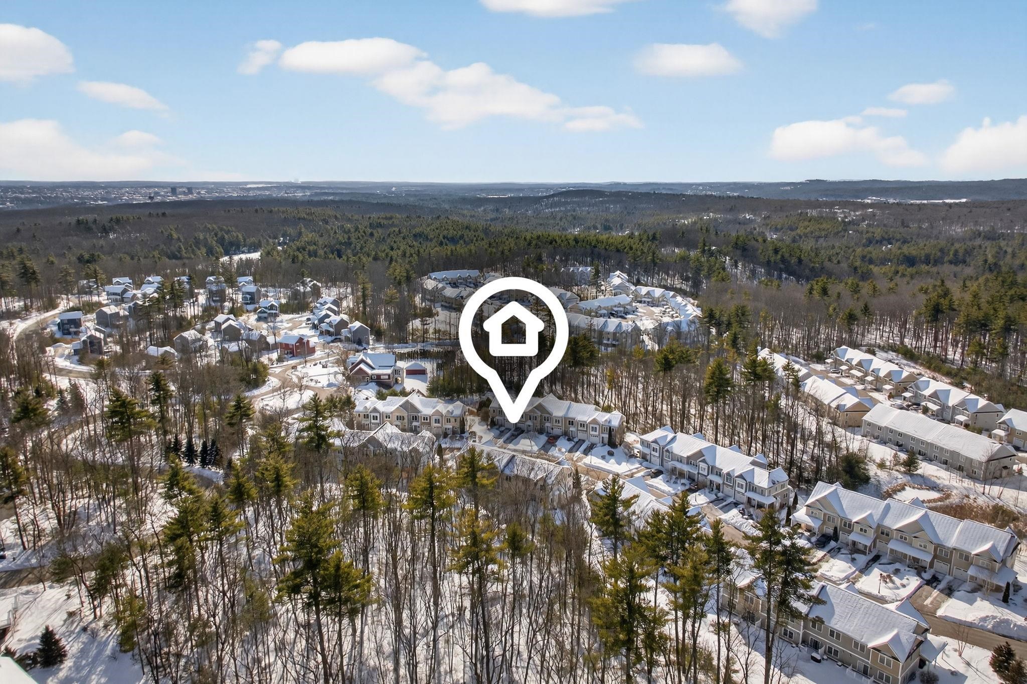 63 Woodview Way Manchester, NH 03102 - Photo 2 of 49