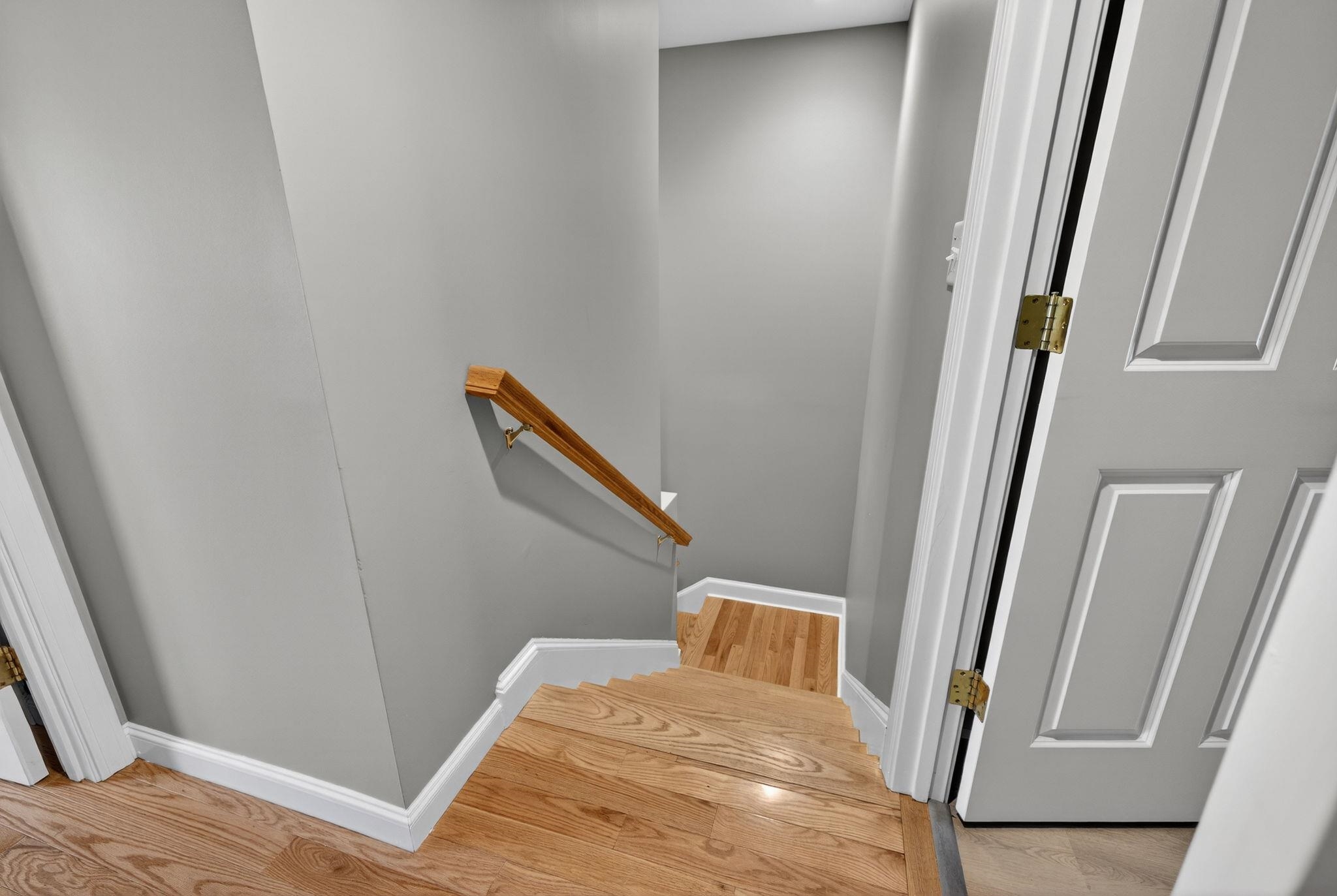 63 Woodview Way Manchester, NH 03102 - Photo 21 of 49