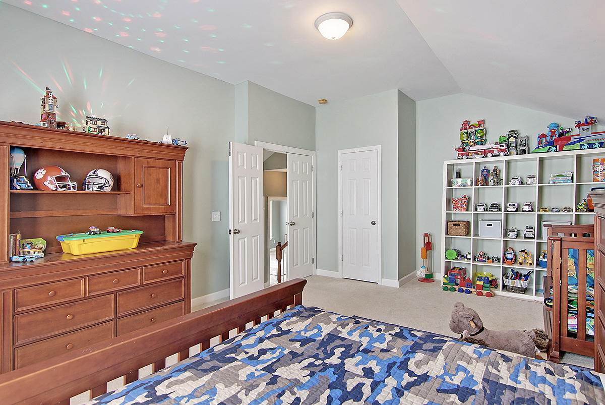 1448 Clancy Road Mount Pleasant, SC 29466 - Photo 27 of 48 3rd upper level bedroom