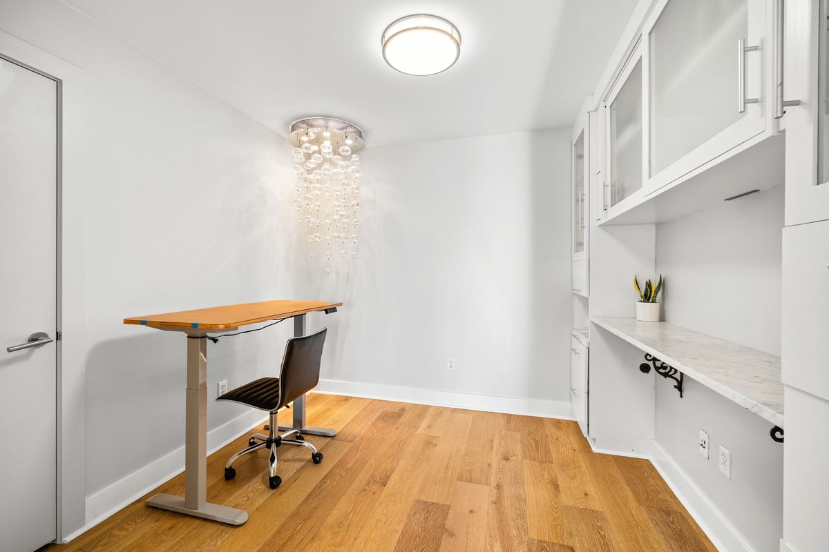 603 Davis Street, Unit 1103 Austin, TX 78701 - Photo 14 of 40
