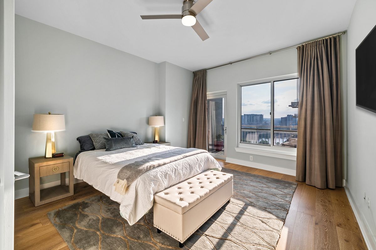 603 Davis Street, Unit 1103 Austin, TX 78701 - Photo 17 of 40