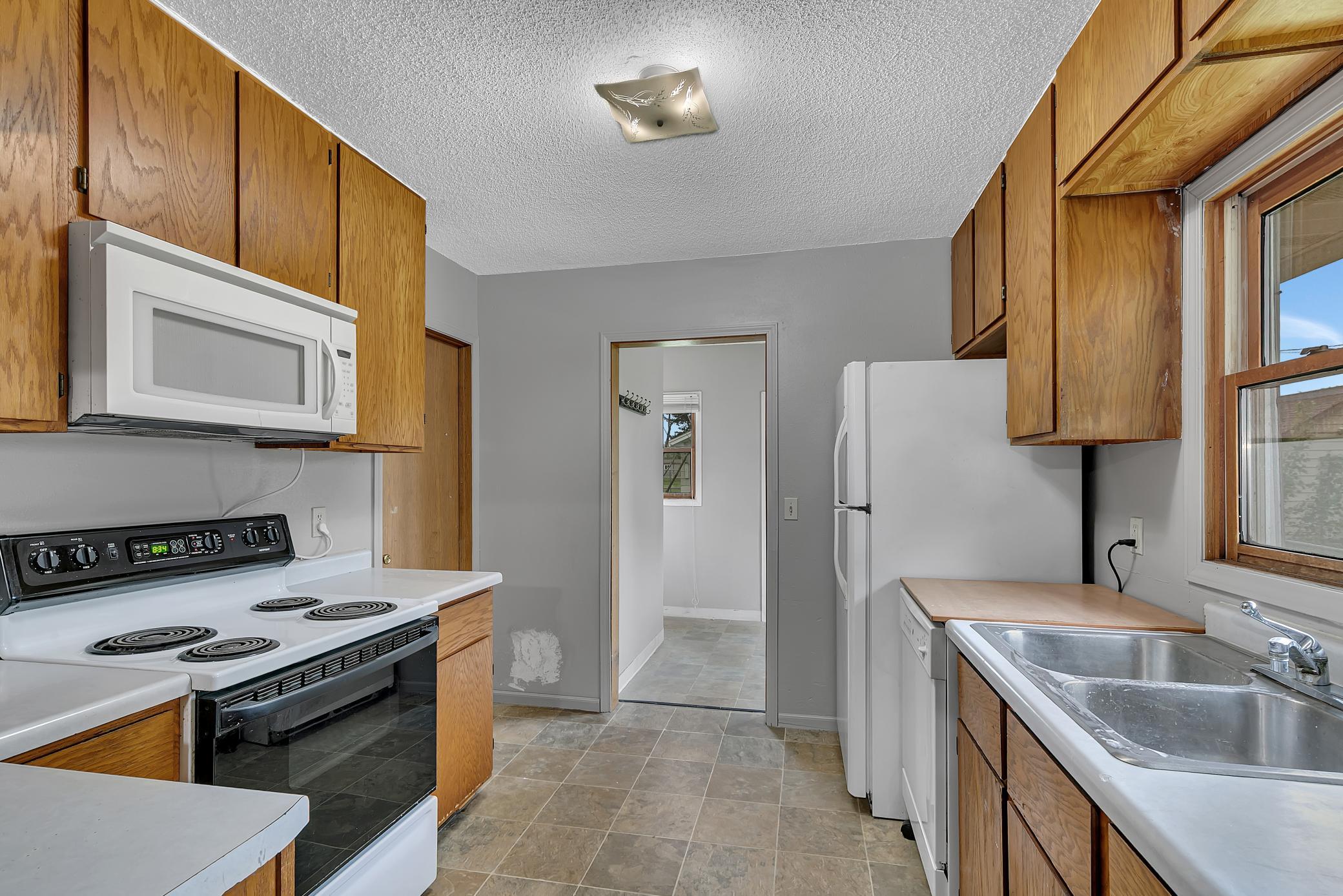 524 2nd Street Southeast St. Cloud, MN 56304 - Photo 13 of 22